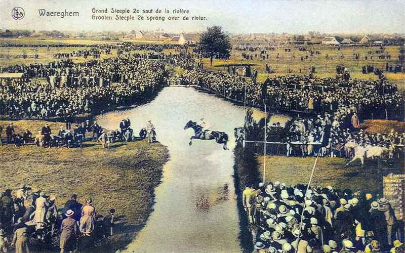 Waregem Koerse in 1920 met sprong over de Gaverbeek